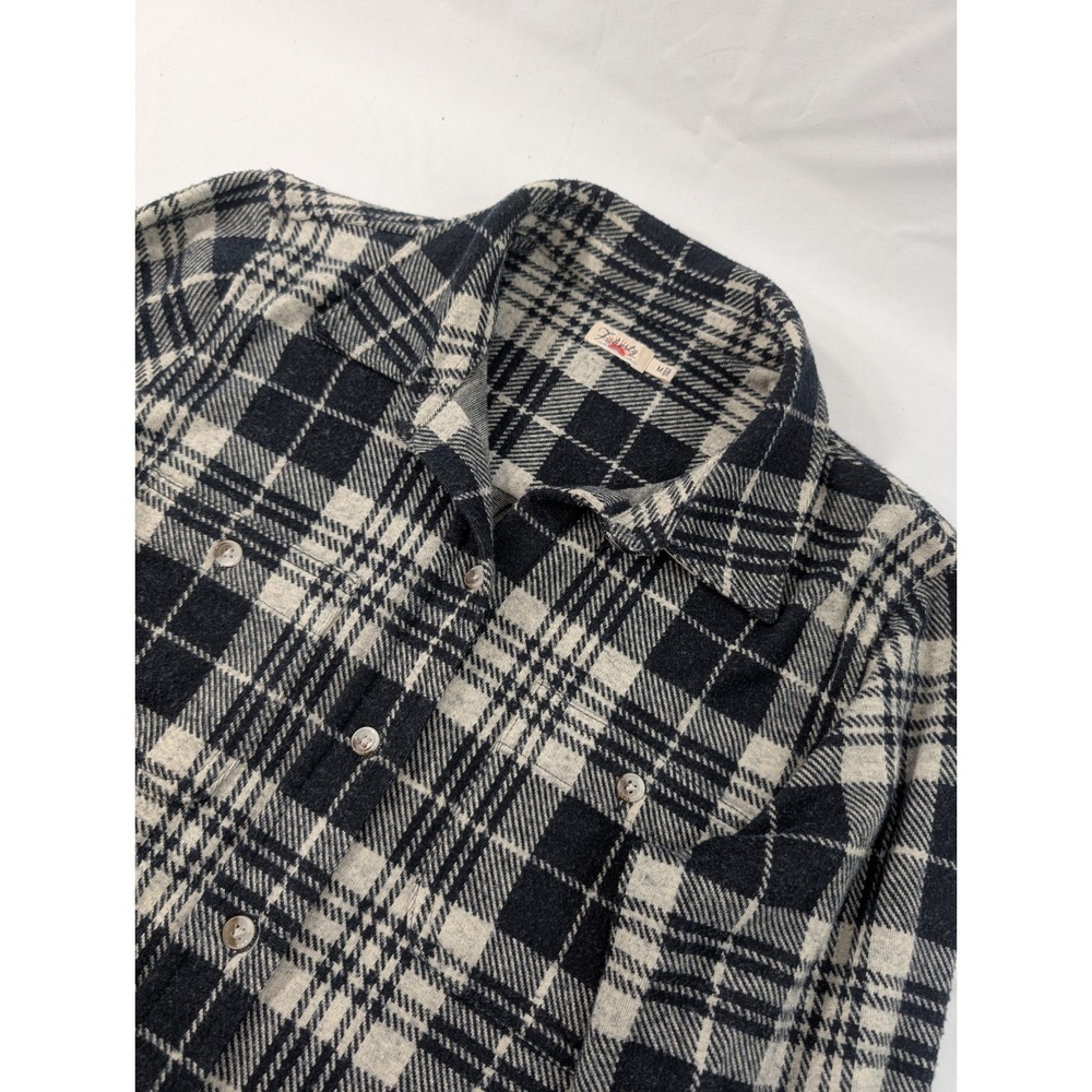 Faherty Women's Legend Sweater Shirt Size Medium Gray White Plaid‎
